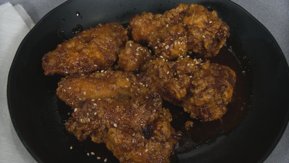 Mama's Korean Fried Chicken at Seoul Mama in Bloomington